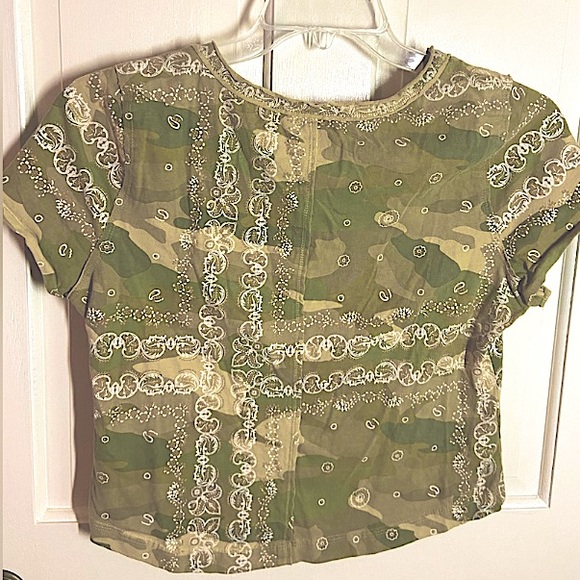 Anthropologie Pilcro Everyday Cropped Tee Bohemian Paisley Camo Print Size Large - Picture 7 of 8
